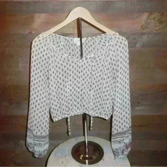 PacSun Tops - PacSun patterned blouse - S